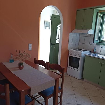 Vegera Apartment M Vasilikiádhes 외부 사진